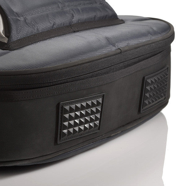 Mono M80 Acoustic Classical/OM Hybrid Case - Jet Black - M80-AC-BLK - Available at Lark Guitars