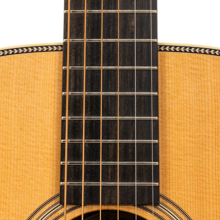 Collings 02H Custom Old Growth Spruce - (869)