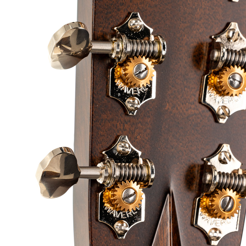 Collings 02H Custom Old Growth Spruce - (869)