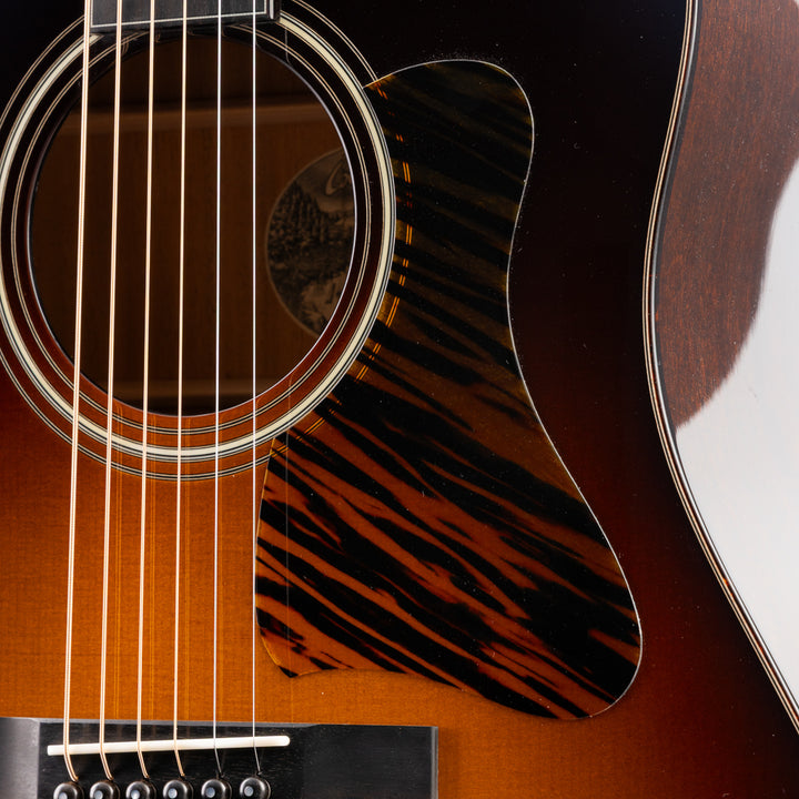 Collings CJ Mh, Short Scale, 1 3/4 Nut - Sunburst (254)