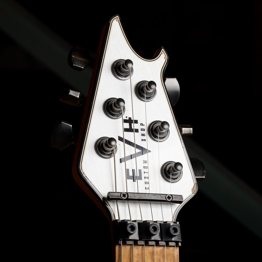 EVH Custom Shop Wolfgang - Bulk/White Strip Relic (42A)