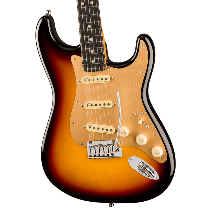 Fender American Ultra II - Stratocaster, Ebony FB - Ultraburst (555)