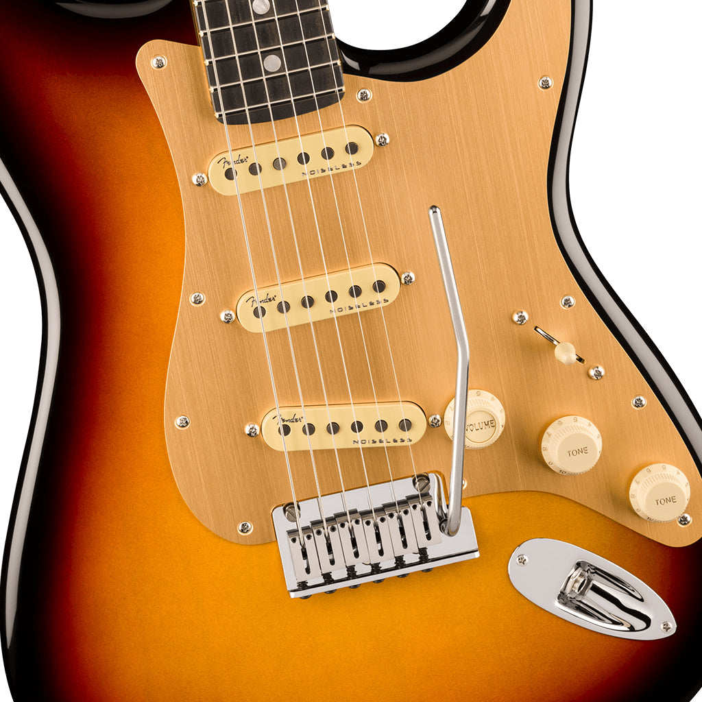 Fender American Ultra II - Stratocaster, Ebony FB - Ultraburst (555)