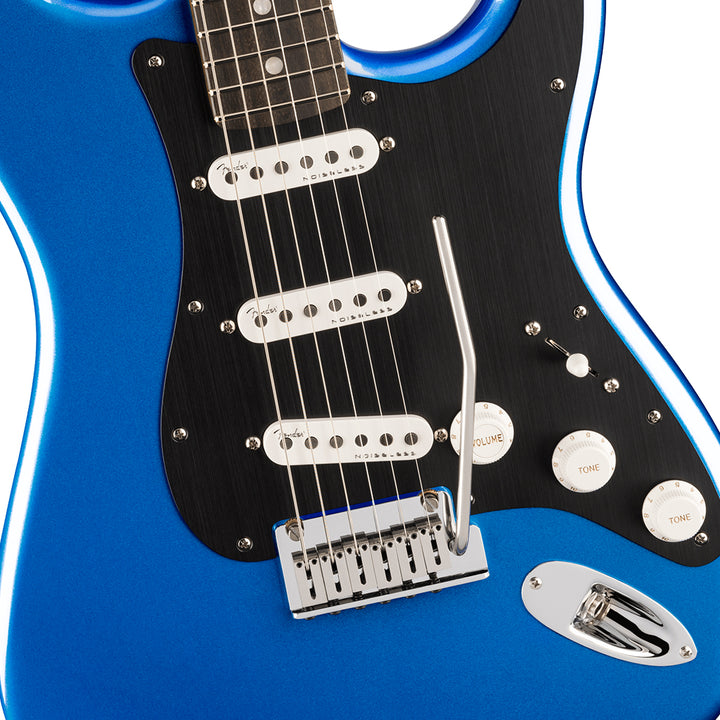 Fender American Ultra II - Stratocaster, Ebony FB -  Noble Blue (479)