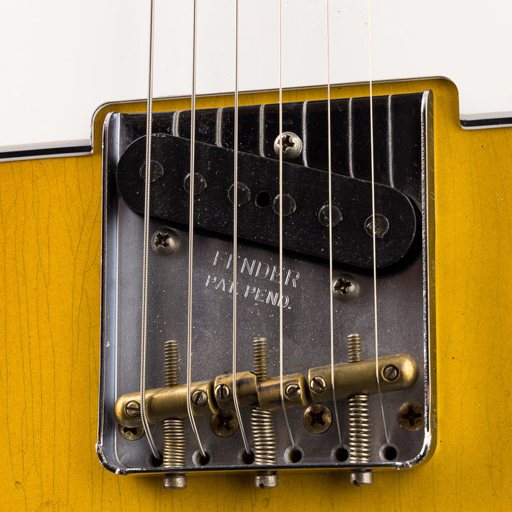 Fender Custom Shop 1960 Bound Telecaster Relic, Lark Custom - 3 Tone Sunburst (818)