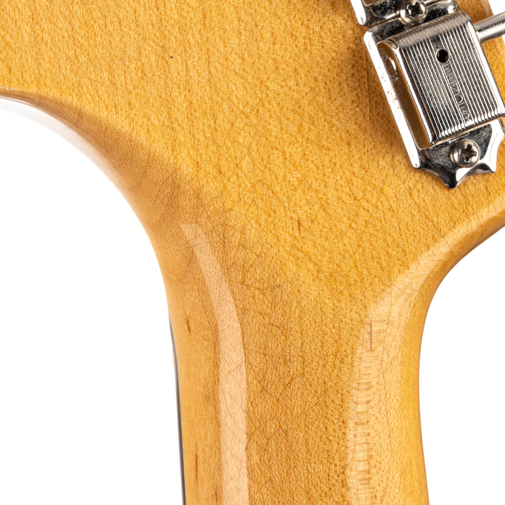 Fender Custom Shop Bass VI Deluxe Closet Classic - Desert Sand