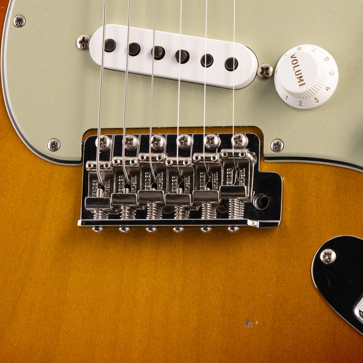 Fender Custom Shop 1965 Stratocaster Journeyman Relic - Aged 3 Tone Sunburst (408)