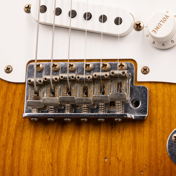Fender Custom Shop 1958 Stratocaster Relic - 2 Tone Sunburst (913)