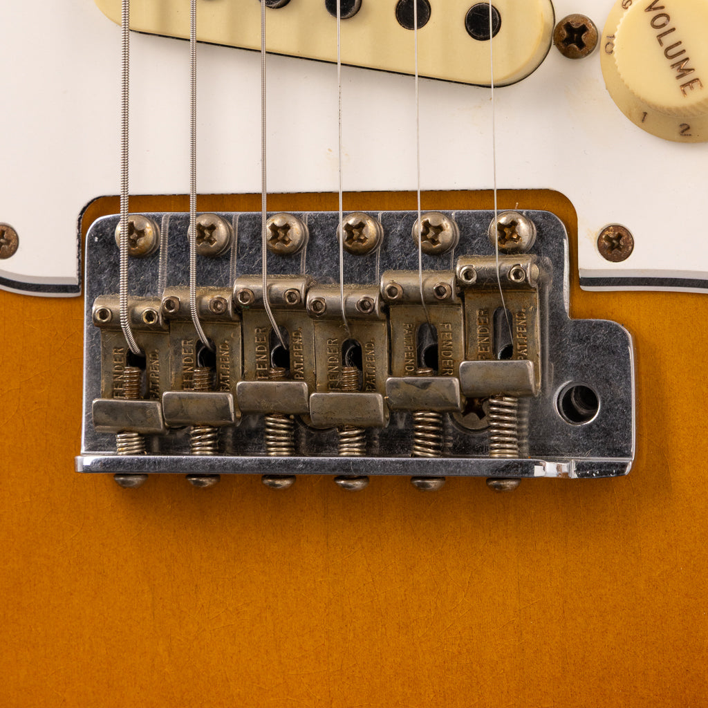 Fender Custom Shop 1964 Stratocaster Relic - 3 Color Sunburst (308)