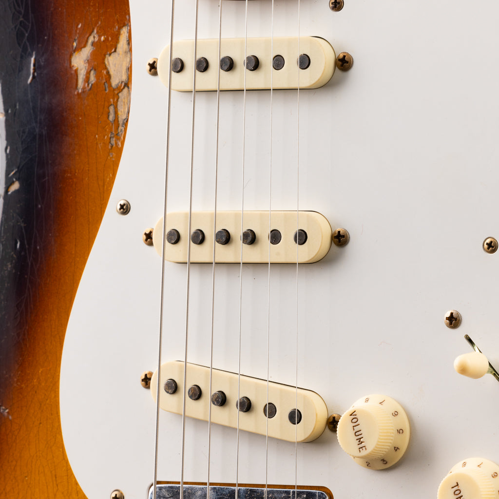 Fender Custom Shop LTD Tropo Stratocaster HT Heavy Relic - Super Faded 2 Tone Sunburst (026)
