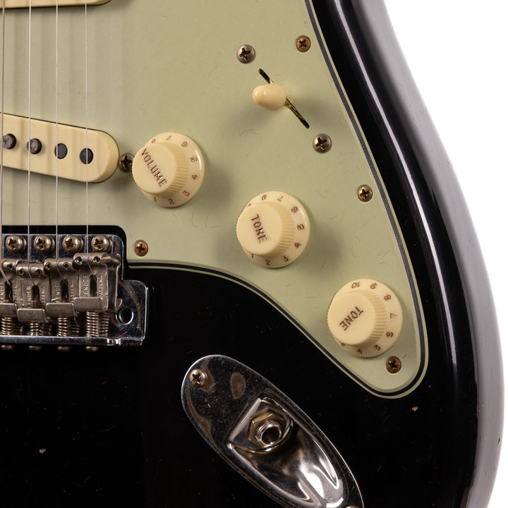 Fender Limited 1964 L-Series Stratocaster Journeyman Relic - Black (900)
