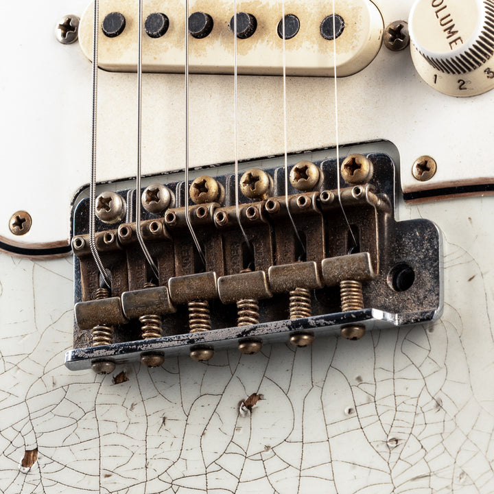 Fender Custom Shop Masterbuilt Greg Fessler 1969 Racing Stripe Stratocaster Relic - Olympic White with Red Competition Stripes (806)