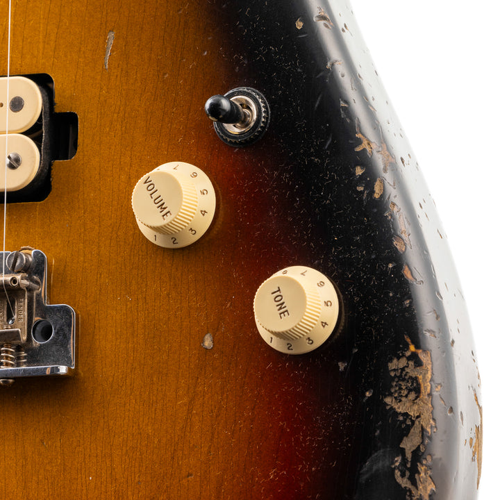 Fender Custom Shop Lark Limited 10 “Wild Horse” 1963 HS Stratocaster Heavy Relic - 3 Tone Sunburst (251)