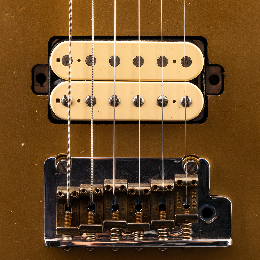 Fender Custom Shop Lark Limited 10 “Wild Horse” 1963 HS Stratocaster Heavy Relic - HLE Gold (397)