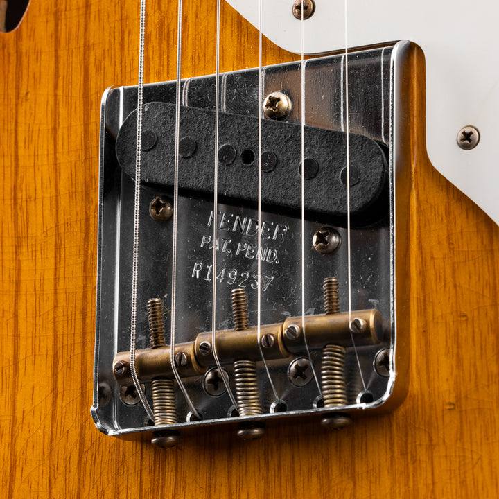 Fender Custom Shop 50s Thinline Telecaster Journeyman Relic - 2 Tone Sunburst (237)
