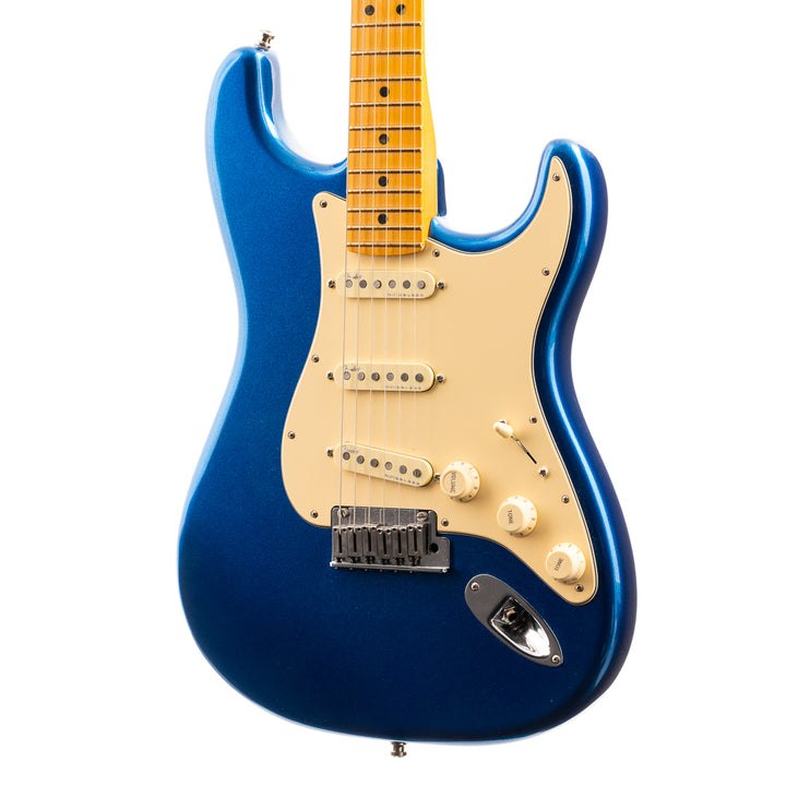 Fender American Ultra Stratocaster - Cobra Blue (368)
