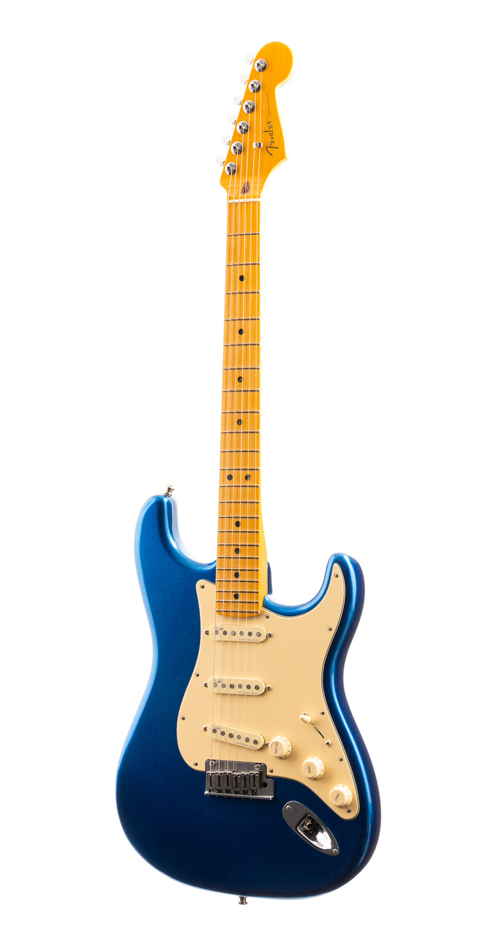 Fender American Ultra Stratocaster - Cobra Blue (368)