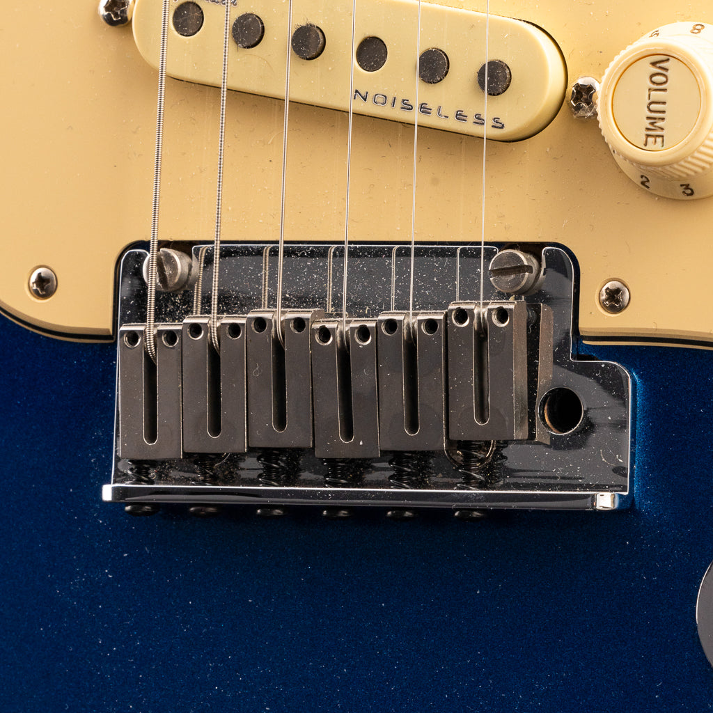 Fender American Ultra Stratocaster - Cobra Blue (368)