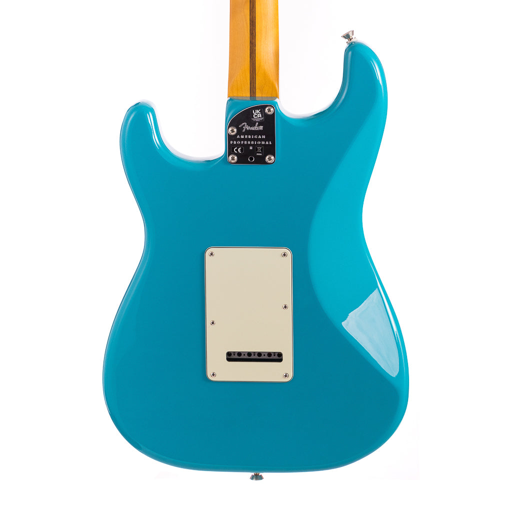 American Professional II Stratocaster HSS - Miami Blue (806)