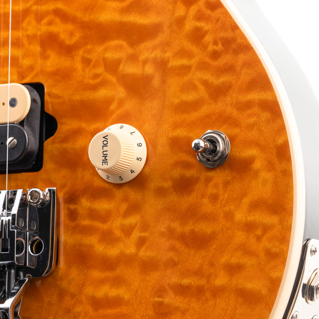 Ernie Ball Music Man 30th Anniversary Axis Electric Guitar - Translucent Gold Quilt (665)