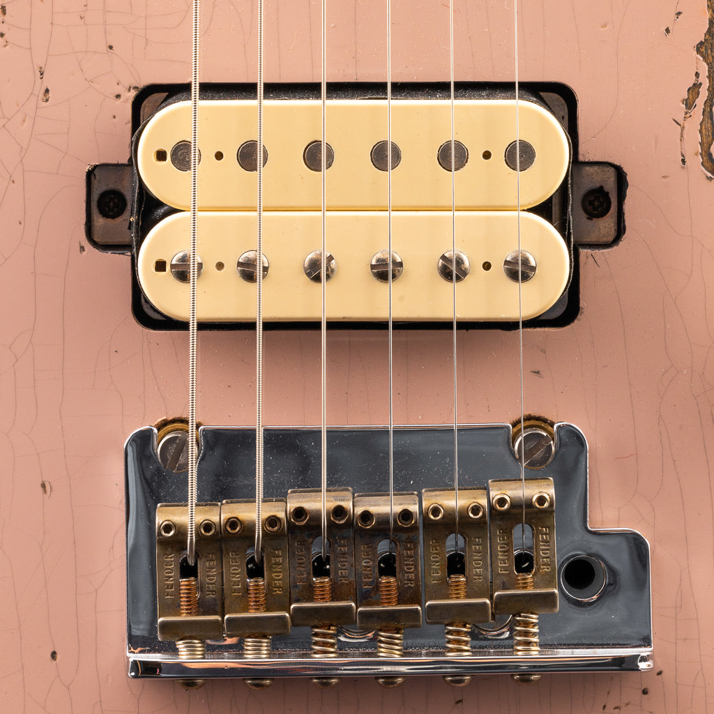 Fender Custom Shop Lark Limited 10 “Wild Horse” 1963 HS Stratocaster Heavy Relic - Shell Pink (071)