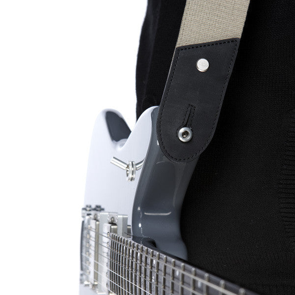 Mono on sale doolittle strap